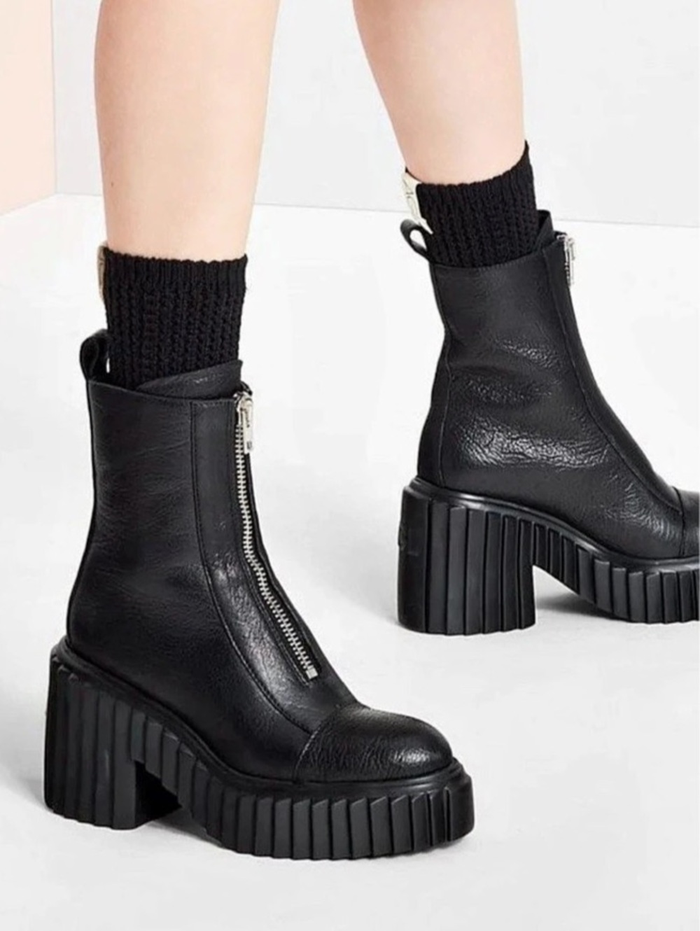 AGL Black Platform Ankle Tiggy Boots GREAT CONDITION 37.5